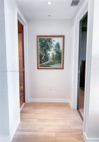 1600 SW 1 AVE 515, Miami, FL 33129