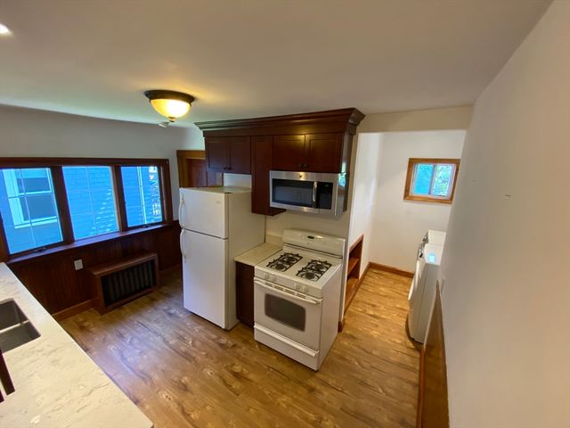 31 Pierce Avenue 2+Study, Boston, MA 02122