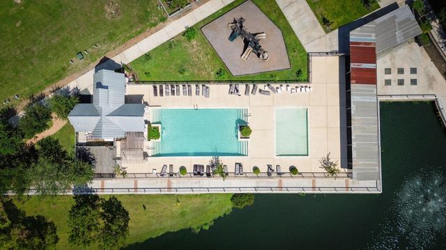 8624 Emnora Lane, Houston, TX 77080