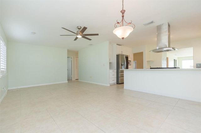 319 BROCKFIELD DRIVE, Sun City Center, FL 33573