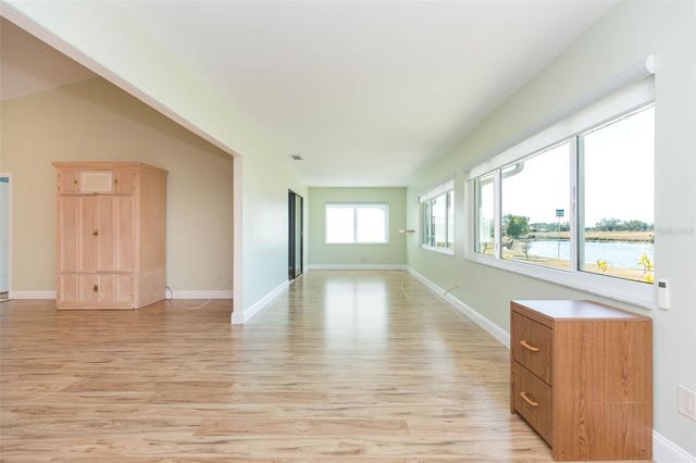 319 BROCKFIELD DRIVE, Sun City Center, FL 33573