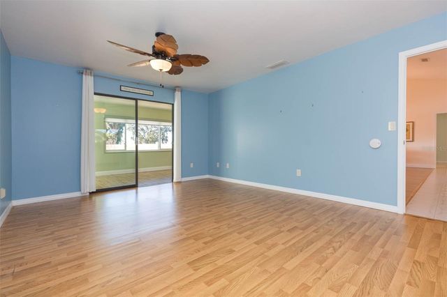 319 BROCKFIELD DRIVE, Sun City Center, FL 33573