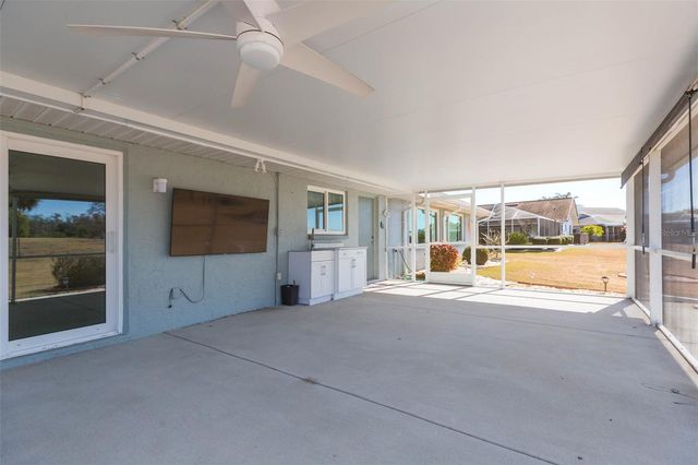 319 BROCKFIELD DRIVE, Sun City Center, FL 33573