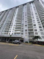 230 174th St 808, Sunny Isles Beach, FL 33160