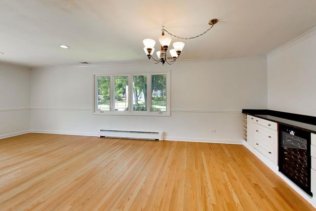 3495 Carol Lane, Northbrook, IL 60062