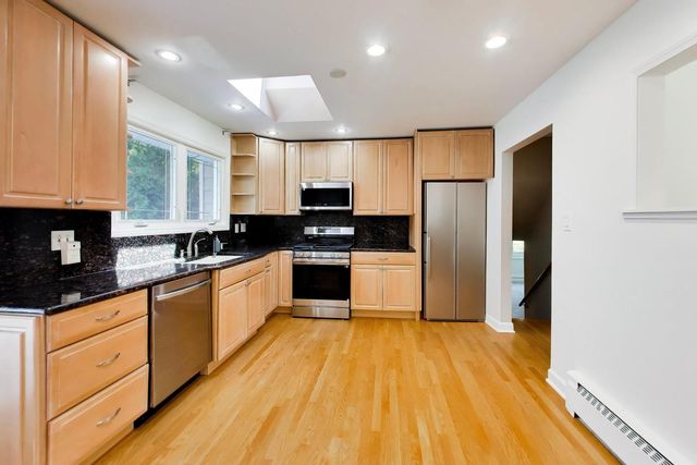 3495 Carol Lane, Northbrook, IL 60062