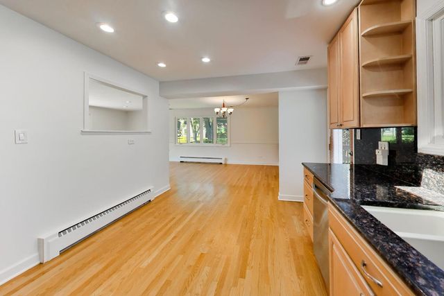 3495 Carol Lane, Northbrook, IL 60062