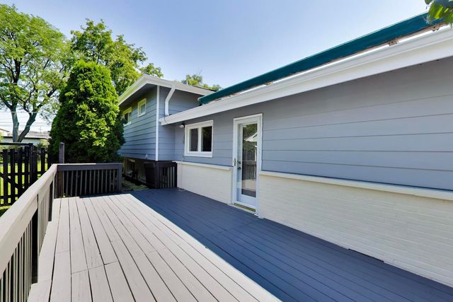 3495 Carol Lane, Northbrook, IL 60062
