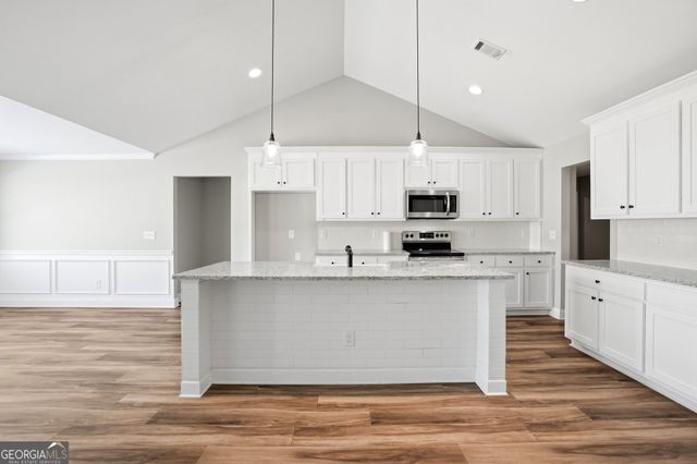 649 Tanners Bridge Road, Bethlehem, GA 30620