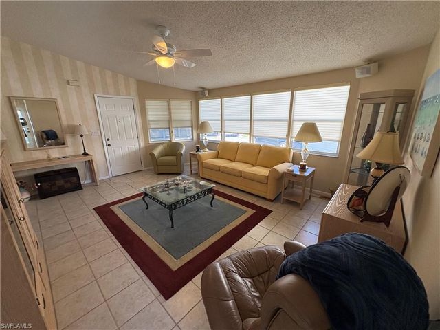 10818 Vireo CIR, Estero, FL 33928