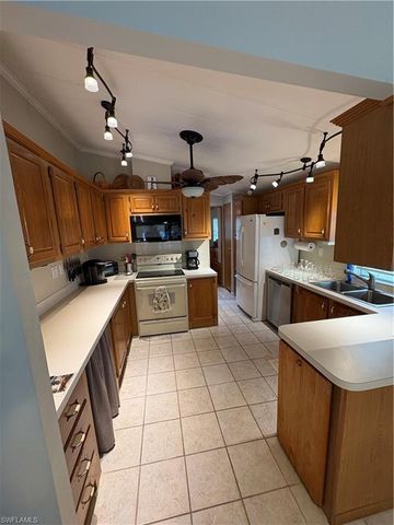 10818 Vireo CIR, Estero, FL 33928