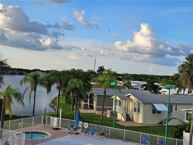 10818 Vireo CIR, Estero, FL 33928