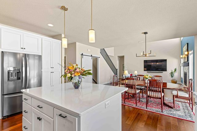 324 25th Avenue E, West Fargo, ND 58078