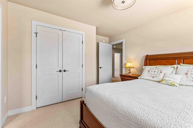 324 25th Avenue E, West Fargo, ND 58078
