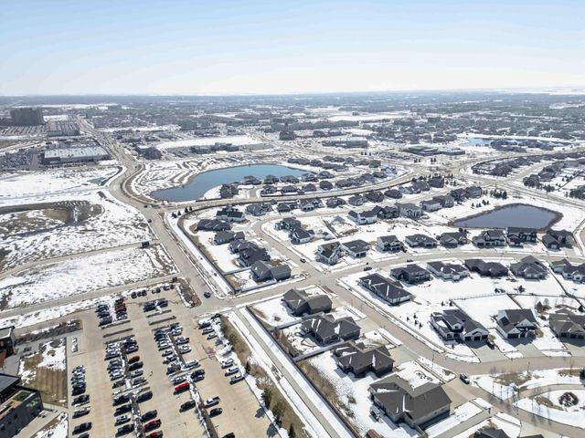 324 25th Avenue E, West Fargo, ND 58078
