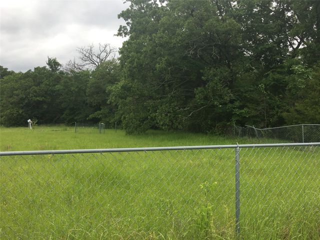 19117 County Road 4051, Kemp, TX 75143