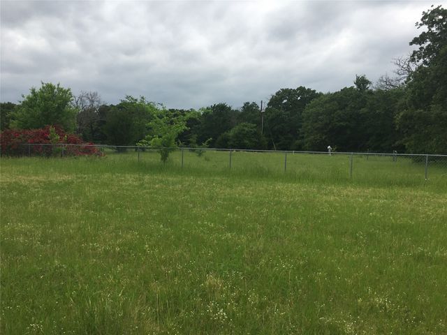 19117 County Road 4051, Kemp, TX 75143
