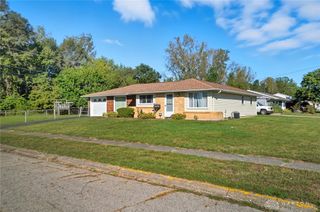 1190 Shirra Avenue, New Carlisle, OH 45344