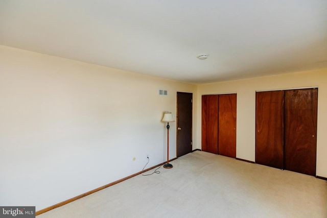 327 LINCOLN AVE, Bristol, PA 19007