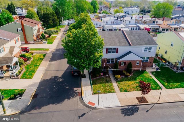 327 LINCOLN AVE, Bristol, PA 19007