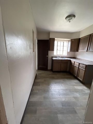 15717 Freeland Street, Detroit, MI 48227