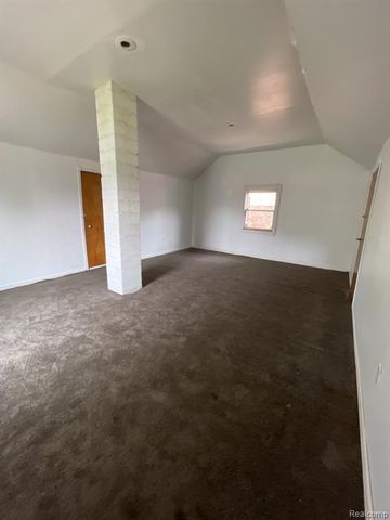 15717 Freeland Street, Detroit, MI 48227