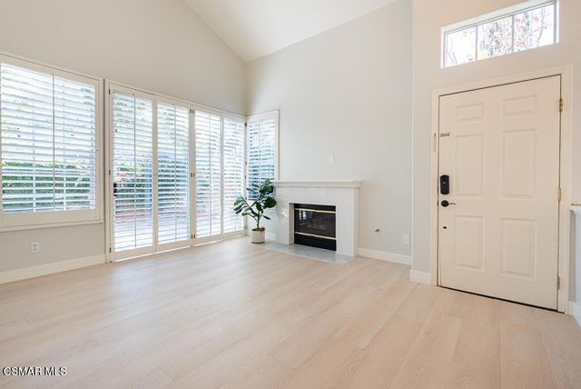 4928 Lazio Way, Oak Park, CA 91377