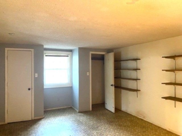 100 Thunderbird Drive, Athens, TX 75751