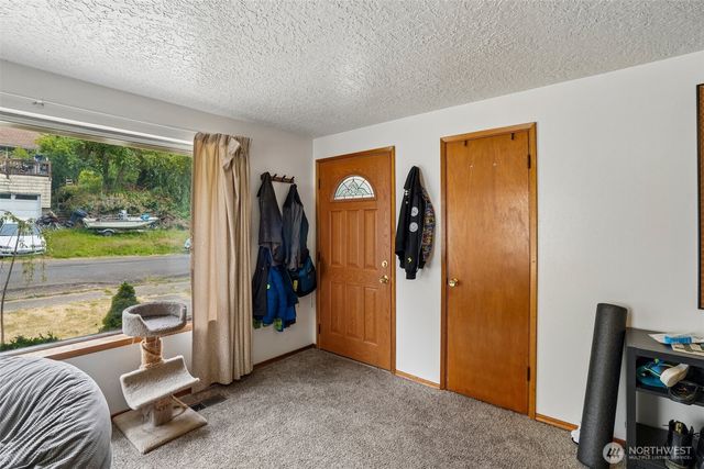 4151 23rd Avenue SW, Seattle, WA 98106