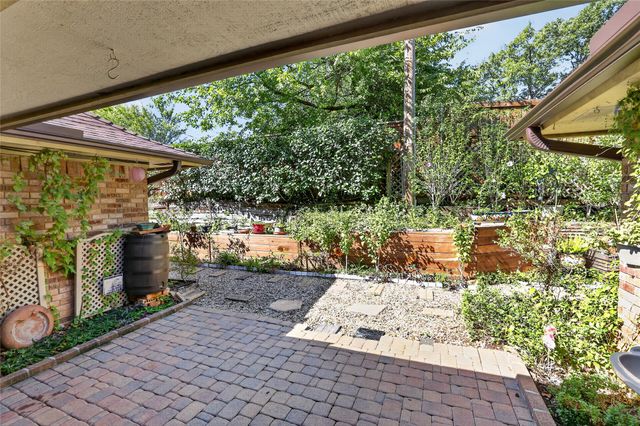 3910 Cross Bend Court, Arlington, TX 76016