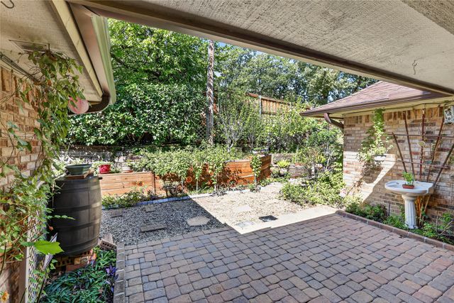 3910 Cross Bend Court, Arlington, TX 76016
