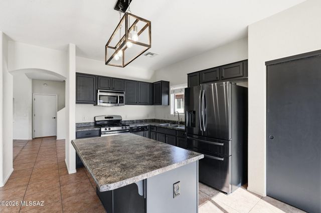 7769 S Delia Stone Court, Tucson, AZ 85756