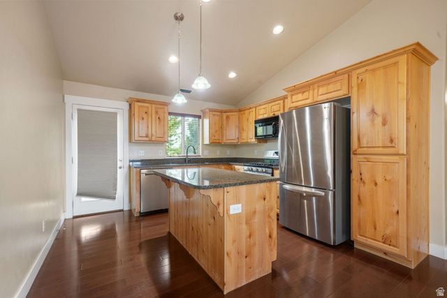 2284 E RIO GRANDE DR, Spanish Fork, UT 84660