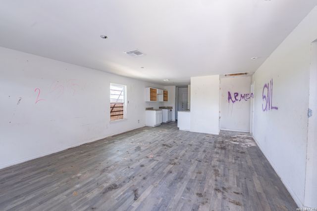 1003 YUCCA ST, San Antonio, TX 78220