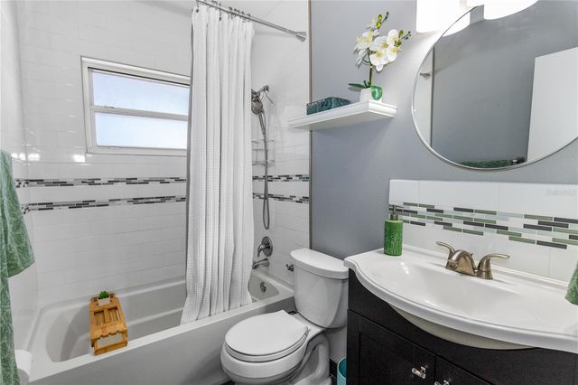 6343 19TH AVENUE N, St Petersburg, FL 33710