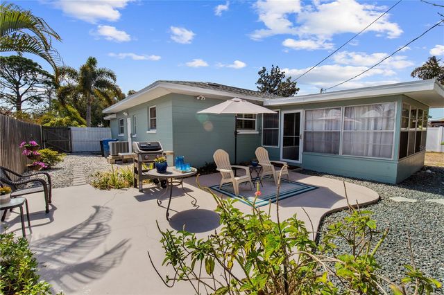 6343 19TH AVENUE N, St Petersburg, FL 33710