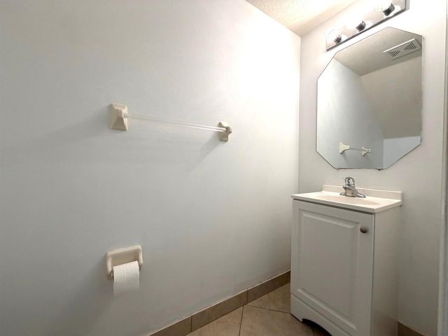 2257 SW Marshfield Court, Port Saint Lucie, FL 34953