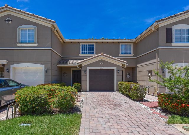 2257 SW Marshfield Court, Port Saint Lucie, FL 34953