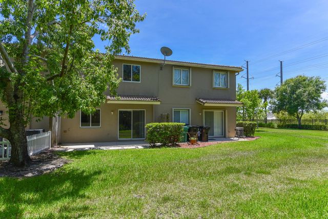2257 SW Marshfield Court, Port Saint Lucie, FL 34953