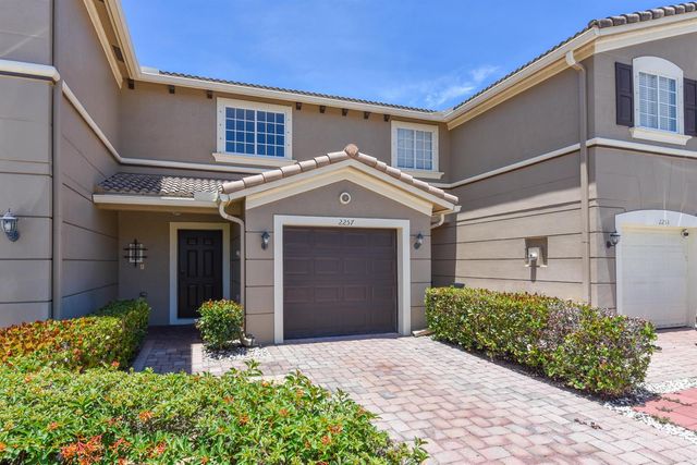 2257 SW Marshfield Court, Port Saint Lucie, FL 34953