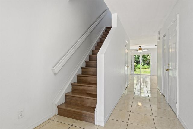2257 SW Marshfield Court, Port Saint Lucie, FL 34953