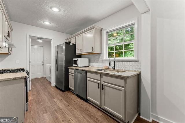 92 Bamby Lane, Ellijay, GA 30540