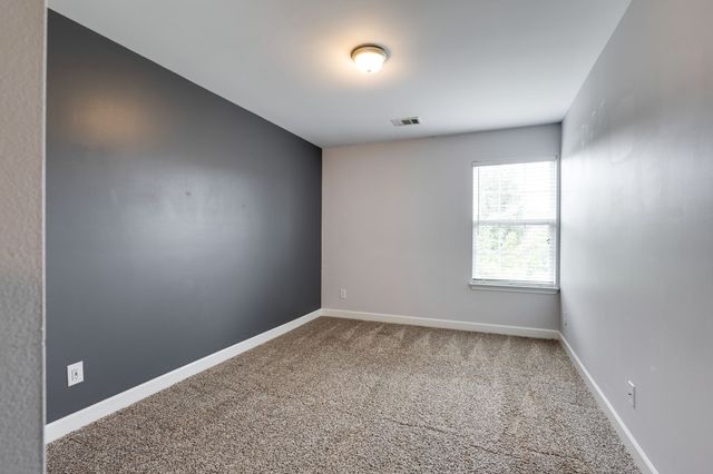 623 Heath Pl, Smyrna, TN 37167