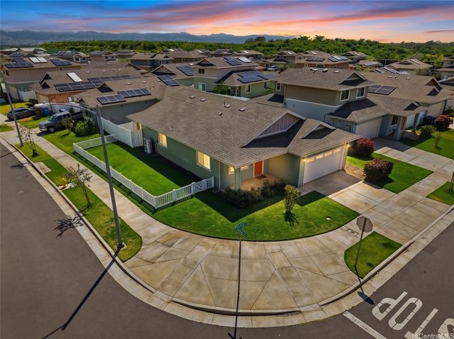 91-989 Pue Pue Street, Ewa Beach, HI 96706
