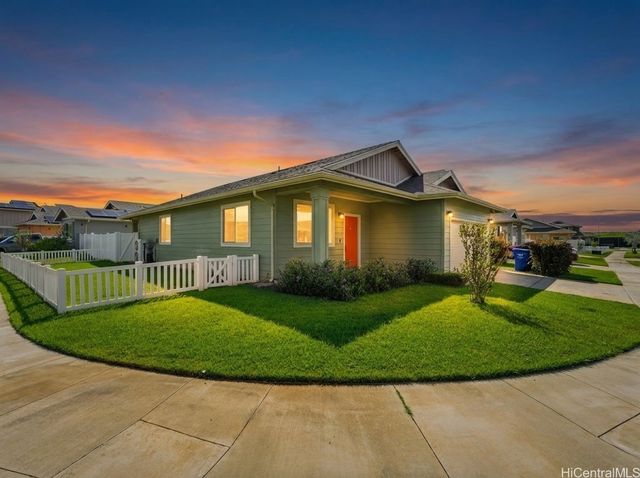 91-989 Pue Pue Street, Ewa Beach, HI 96706