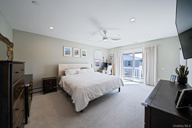 83 California Street, Long Beach, NY 11561