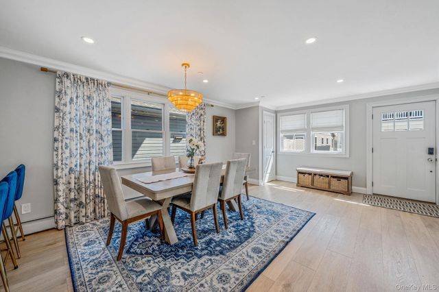 83 California Street, Long Beach, NY 11561