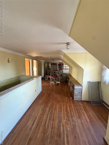 5825 N Lotz Road, Canton, MI 48187