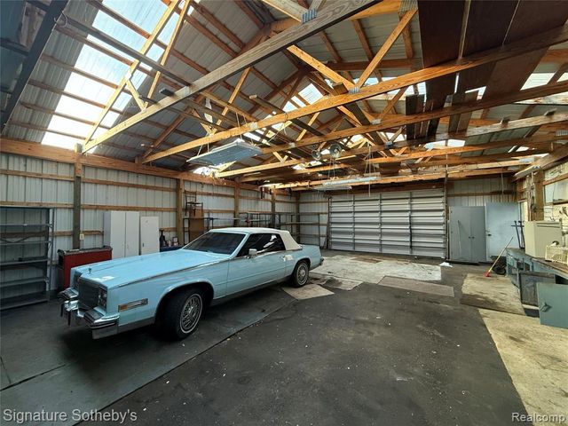 5825 N Lotz Road, Canton, MI 48187