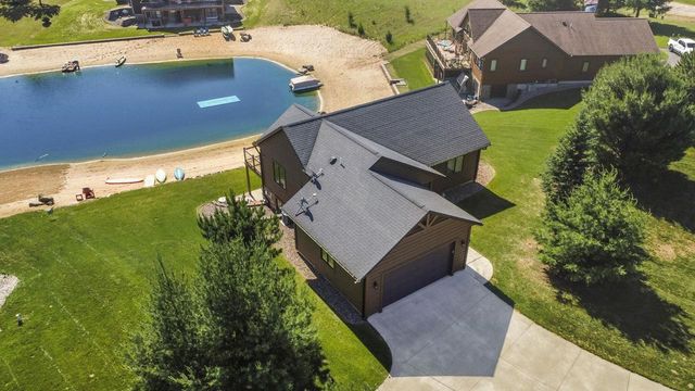 N8062 15th Avenue, New Lisbon, WI 53950